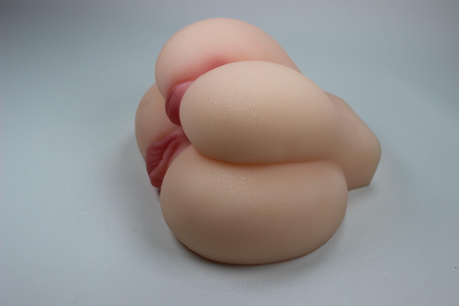 Âm Đạo Giả Mông Đôi Silicon Mềm Mại Chân Thật Cho Cuộc Yêu Thăng Hoa Âm Đạo Giả Mông Đôi Silicon Mềm Mại Chân Thật Cho Cuộc Yêu Thăng Hoa