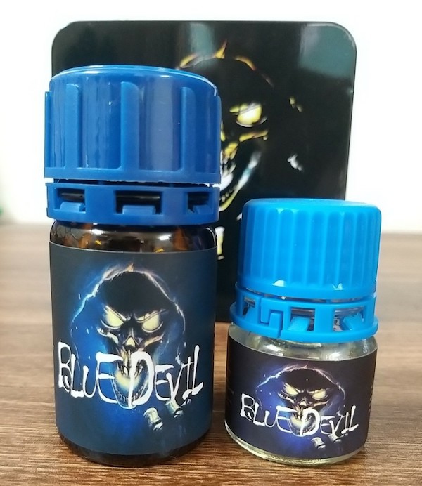 Popper Blue Devil 60ml Top Bot Hương Thơm Kích Thích Mạnh Mẽ Popper Blue Devil 60ml Top Bot Hương Thơm Kích Thích Mạnh Mẽ