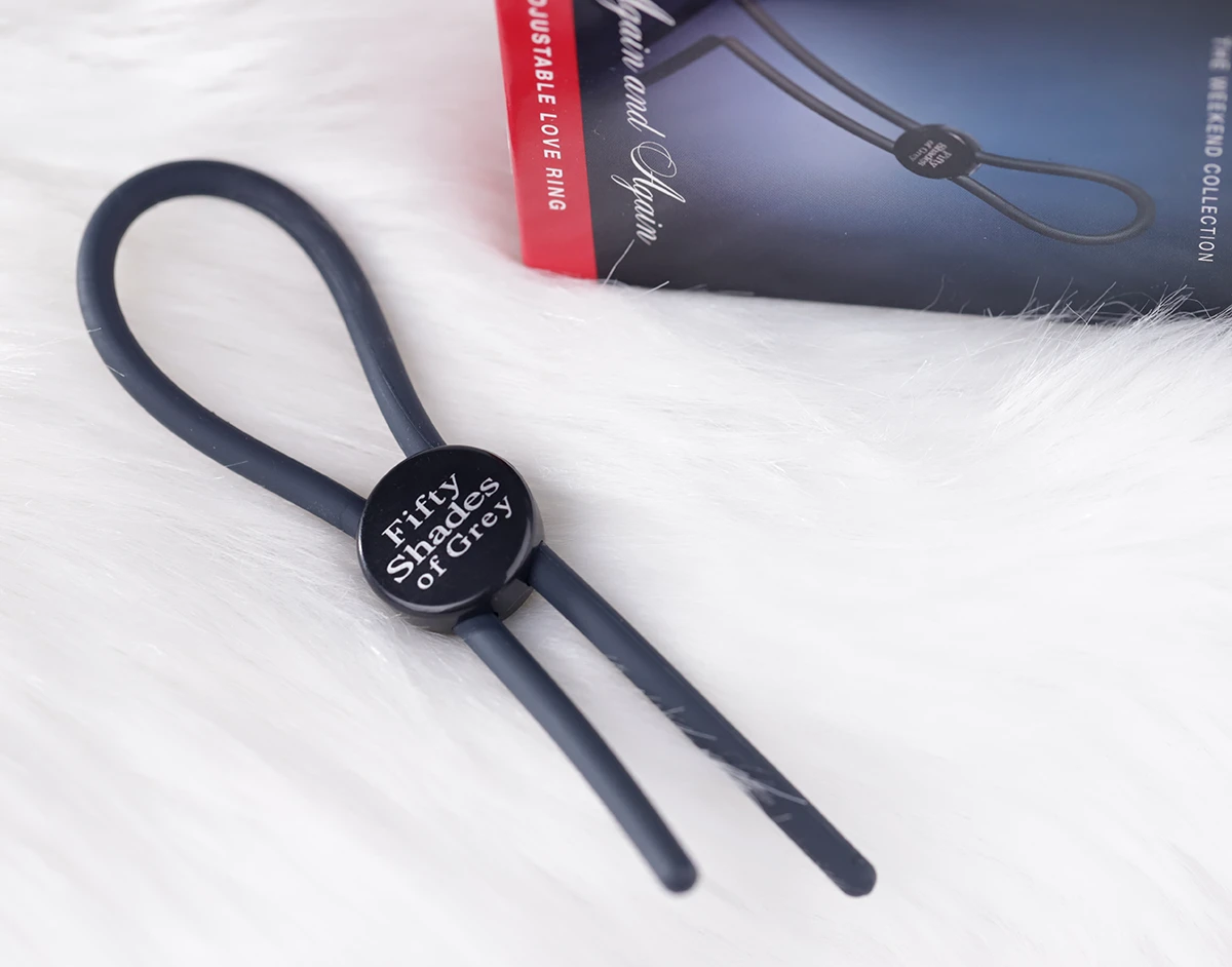 Vòng đeo dương vật Fifty Shades of Grey chống xuất tinh sớm sành điệu