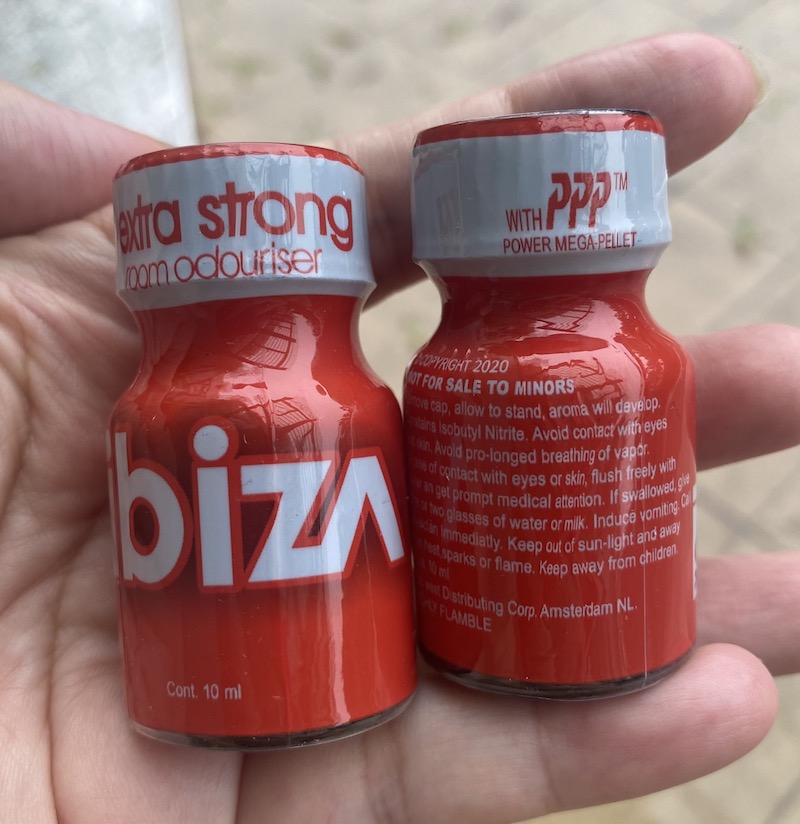Popper Ibiza Mỹ 10ml chính hãng mạnh cực hít sâu tăng khoái cảm Popper Ibiza Mỹ 10ml chính hãng mạnh cực hít sâu tăng khoái cảm