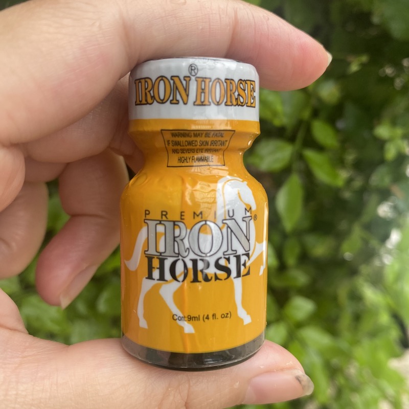 Popper Iron Horse 10ml Mỹ Chính Hãng USA - Giá Rẻ Chính Hãng Popper Iron Horse 10ml Mỹ Chính Hãng USA - Giá Rẻ Chính Hãng