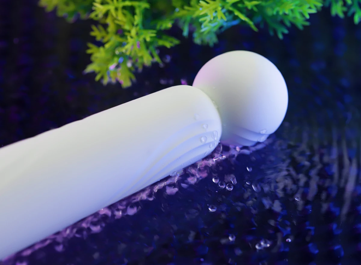 Chày rung Tenga Iroha Rin 6 chế độ êm dịu thăng hoa cảm xúc