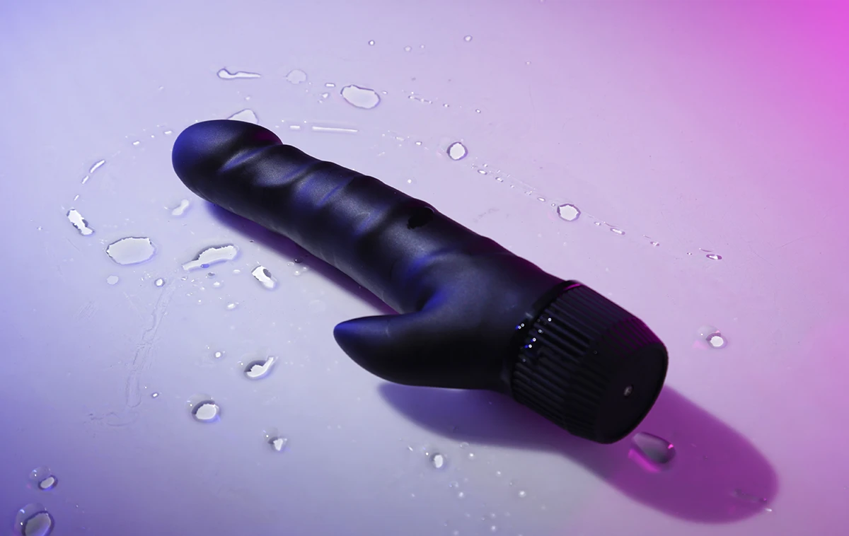  Địa chỉ bán Dương vật giả CalExotics Black Velvet Clit Arouser rung đa tốc độ tốt nhất