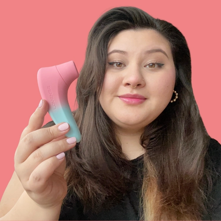  Thông tin Lovense Tenera 2 Clitoral Suction Stimulator máy bú hút âm vật kết nối qua App giá rẻ