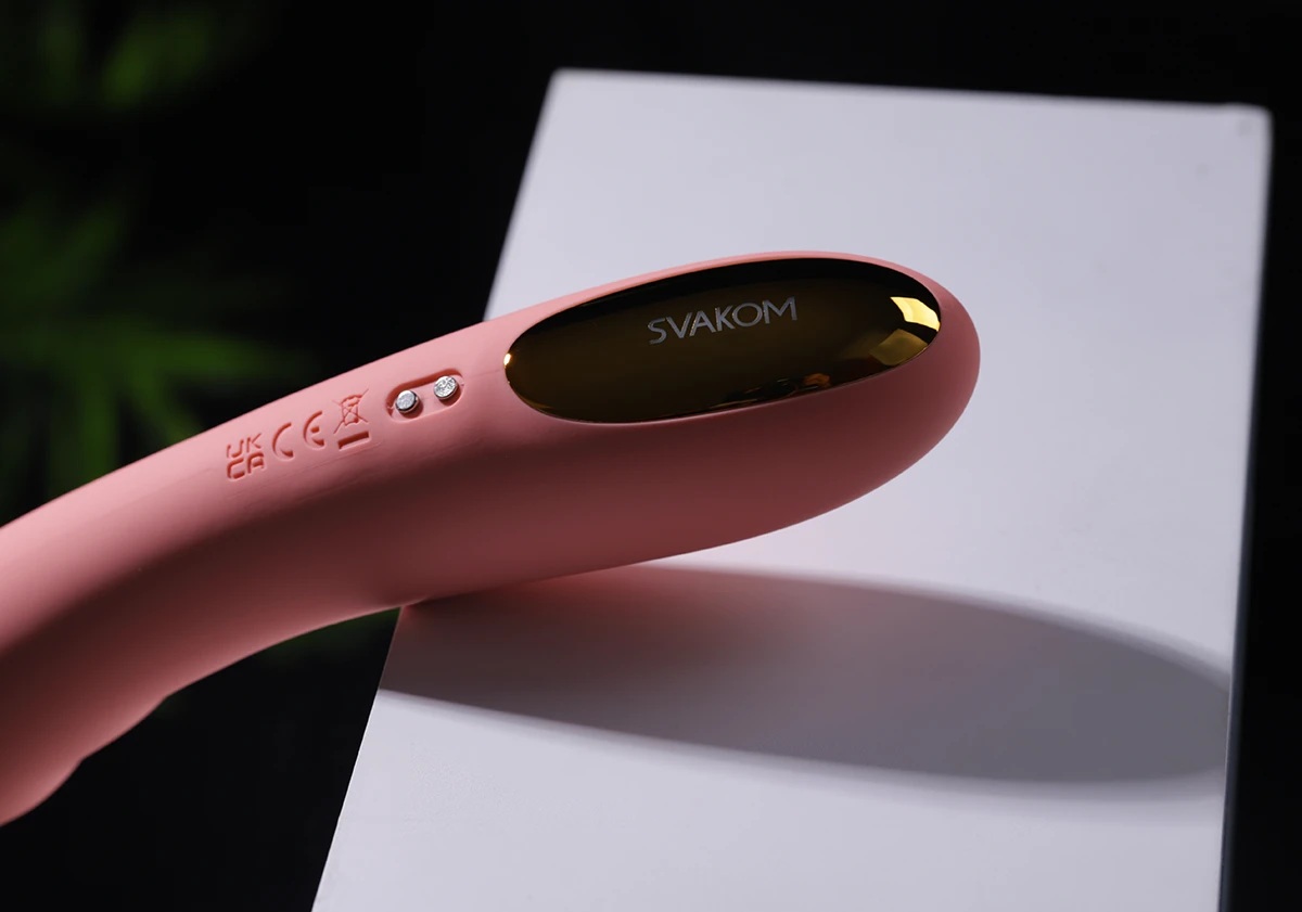  Mua Svakom Ava Neo máy massage rung thụt kết nối qua App thông minh giá tốt