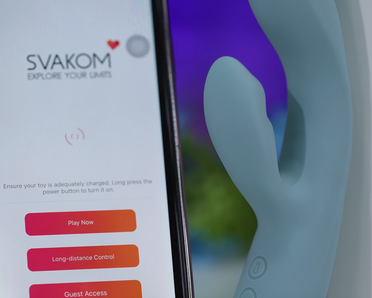  Giá sỉ Dương vật giả Svakom Chika máy rung điểm G và âm vật kết hợp sưởi ấm giá sỉ
